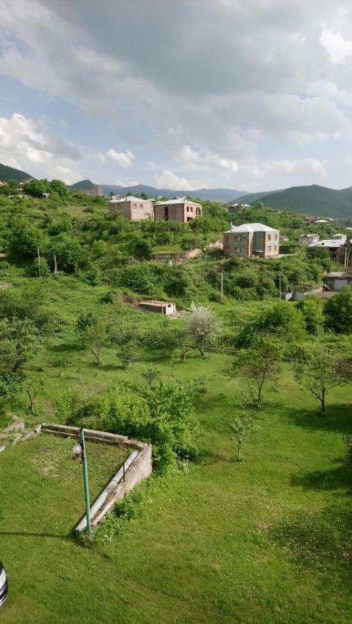 Luse Guest House Ijevan Ngoại thất bức ảnh